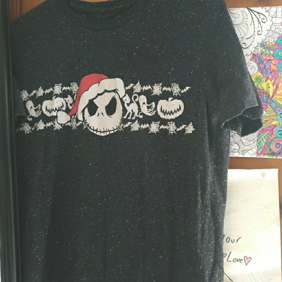 Nightmare Before Christmas T-shirt - Picture 1 of 2